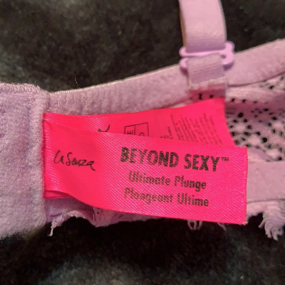 La Senza ultimate plunge purple bra - Picture 6 of 12